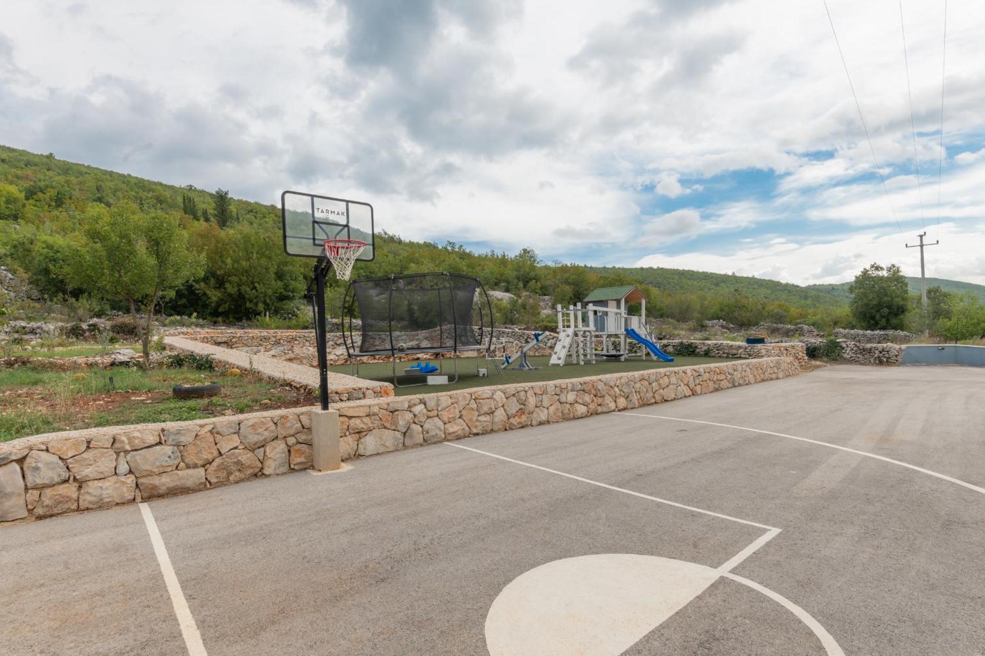 Villa Hill Stars, Makarska- Slivno Slivno  Luaran gambar
